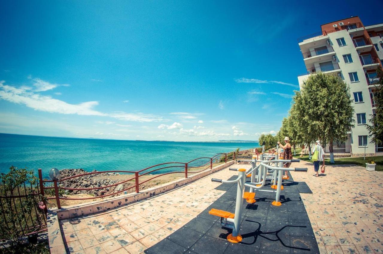 Panorama Marina Fort Beach - Premium Apartments Sea Viev Sveti Vlas Exteriör bild