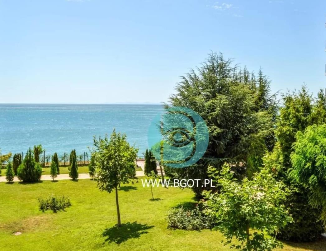 Panorama Marina Fort Beach - Premium Apartments Sea Viev Sveti Vlas Exteriör bild
