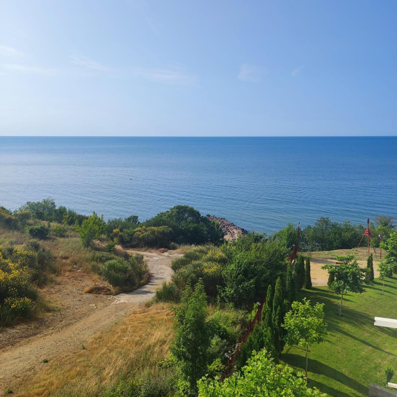 Panorama Marina Fort Beach - Premium Apartments Sea Viev Sveti Vlas Exteriör bild