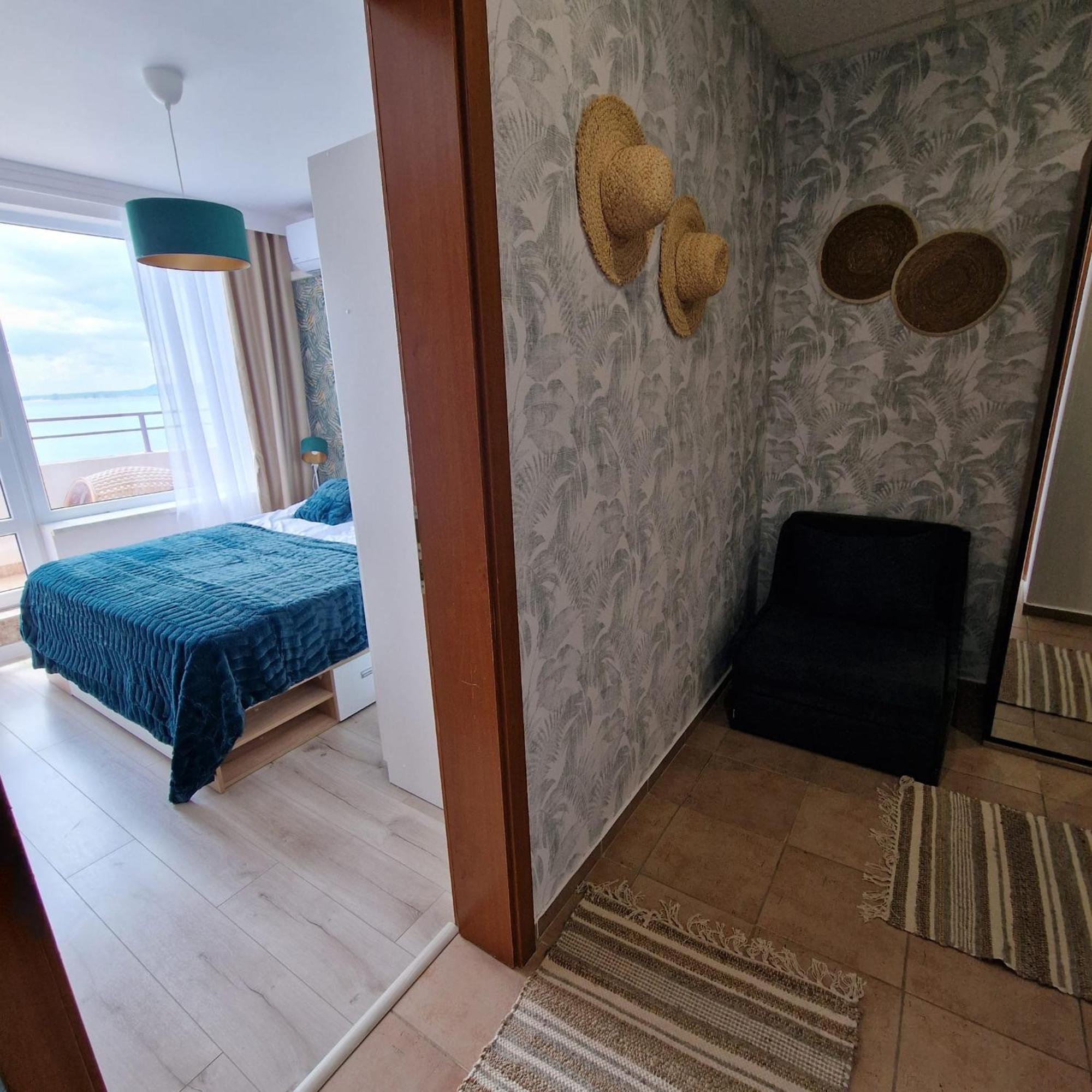 Panorama Marina Fort Beach - Premium Apartments Sea Viev Sveti Vlas Exteriör bild